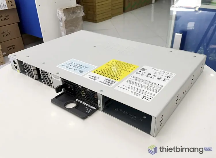 Cisco C9200L-24T-4G-E - Cisco C9200L-24T-4G-E chính hãng