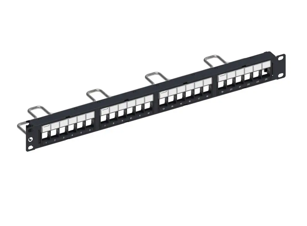 Patch panel Cat6A 24 cổng CommScope SLX 760237046 chống nhiễu cho tuyến 10 Gbps