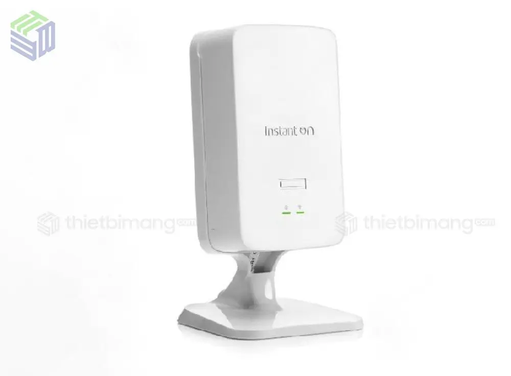 Access point Aruba Instant On AP22D với cổng 2.5 GbE và bốn cổng downlink