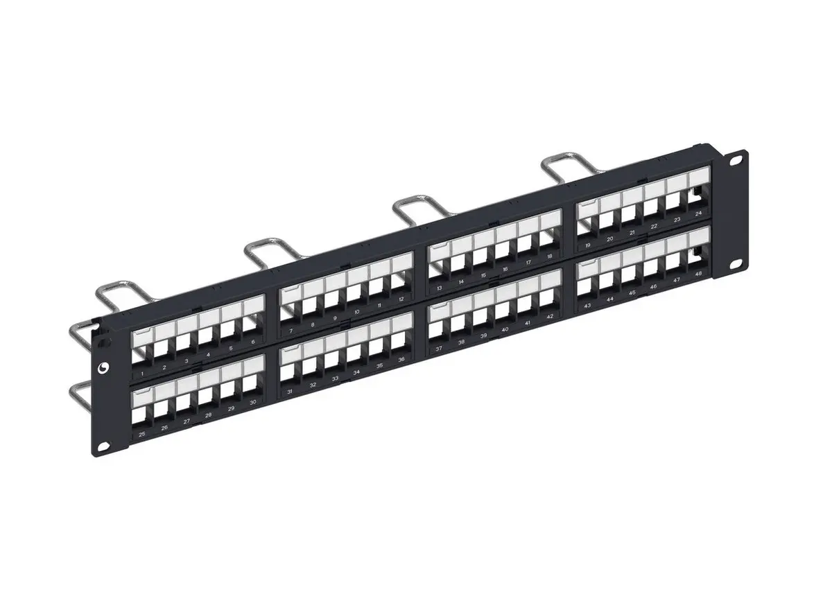 Patch panel Cat6A 48 cổng CommScope